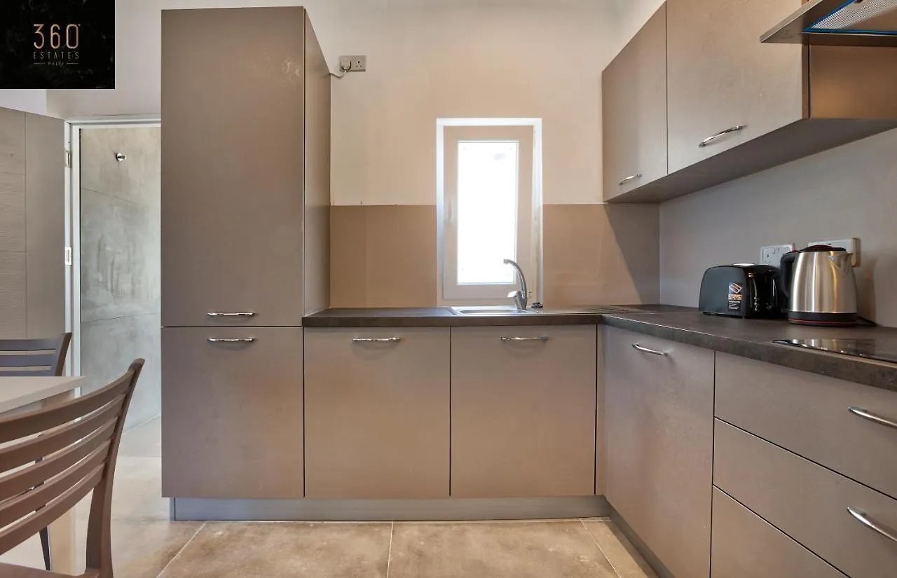 Lejlighed Studio Penthouse, Close To Clubs/Schools W/Wifi Saint Julian's Malta